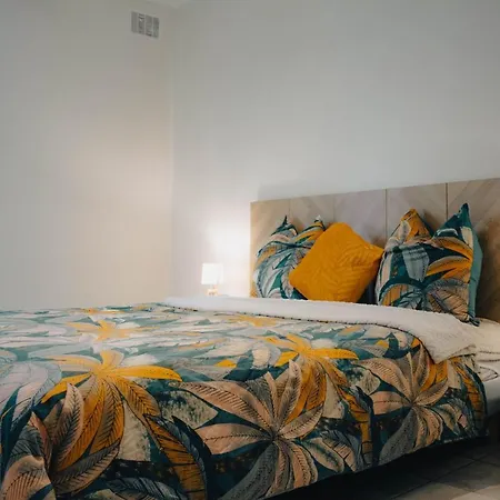 Superbe 32m2 Quartier Calme 800m Des Arenes Apartment *